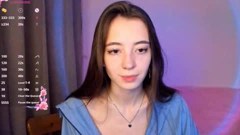 Snapshot of evabradly chatting on November 2025 06:32:01 PM evabradly online show from November 2025 06:32:01 PM