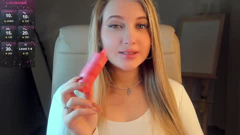 Eva  online show from January 2025 05:29:02 AM