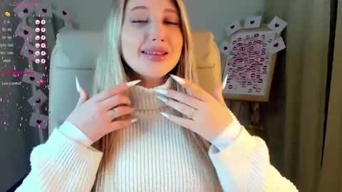 Eva  online show from February 2025 02:28:01 AM