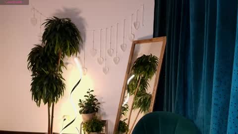 Eva  online show from April 2026 02:34:01 AM