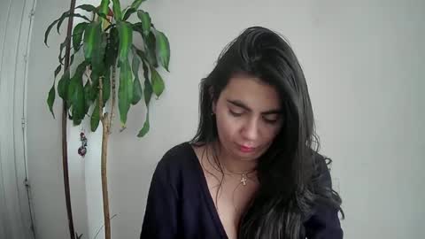 Snapshot of evacollins12 chatting on December 2024 12:27:01 PM evacollins12 online show from December 2024 12:27:01 PM