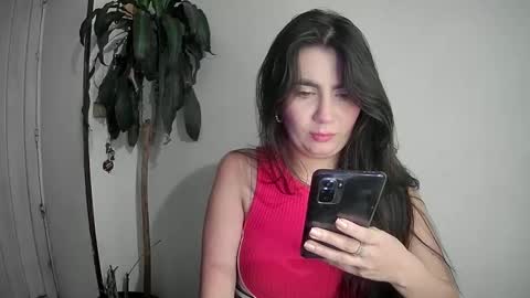 Snapshot of evacollins12 chatting on December 2024 02:02:02 AM evacollins12 online show from December 2024 02:02:02 AM
