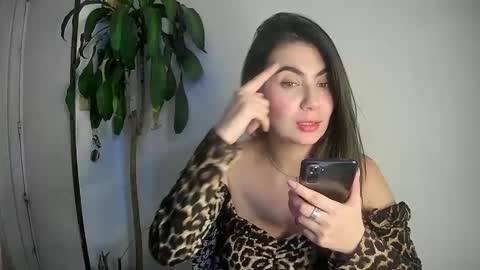 Snapshot of evacollins12 chatting on January 2025 12:03:01 AM evacollins12 online show from January 2025 12:03:01 AM