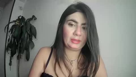 Snapshot of evacollins12 chatting on February 2025 12:22:02 AM evacollins12 online show from February 2025 12:22:02 AM