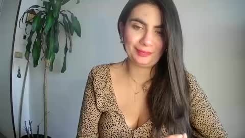 Snapshot of evacollins12 chatting on March 2025 09:15:01 PM evacollins12 online show from March 2025 09:15:01 PM