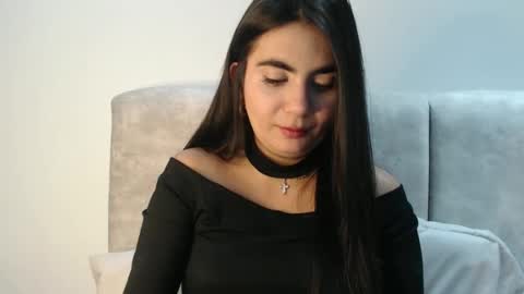 Snapshot of evacollins12 chatting on September 2025 02:06:01 AM evacollins12 online show from September 2025 02:06:01 AM
