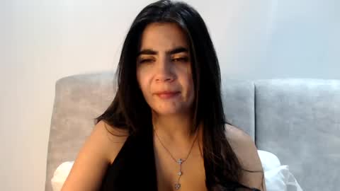 Snapshot of evacollins12 chatting on July 2026 01:48:02 AM evacollins12 online show from July 2026 01:48:02 AM