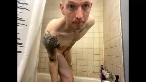 Snapshot of evageniex chatting on November 2025 07:24:02 PM evageniex online show from November 2025 07:24:02 PM