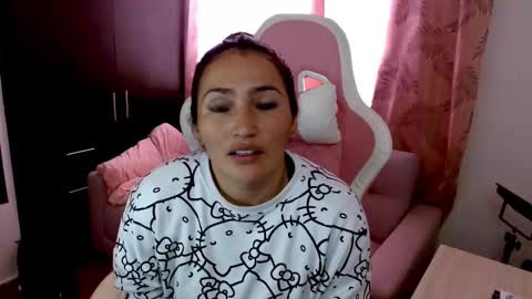 Snapshot of evagrays chatting on March 2025 08:43:02 PM Eva online show from March 2025 08:43:02 PM