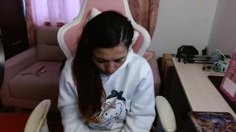 Snapshot of evagrays chatting on September 2025 09:41:02 PM Eva online show from September 2025 09:41:02 PM