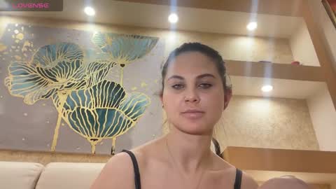 EvaHazard online show from November 2025 03:25:02 PM