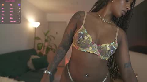 evajacksss_ online show from May 2026 08:17:01 PM
