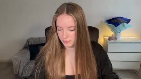 Snapshot of evajuly chatting on May 2026 06:51:02 AM Eva online show from May 2026 06:51:02 AM