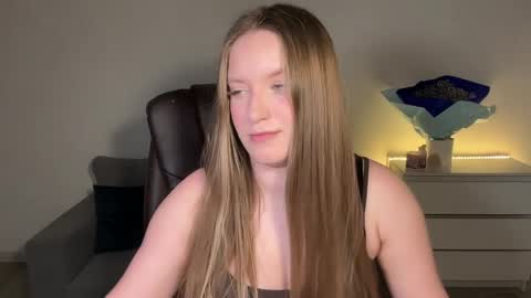 Snapshot of evajuly chatting on May 2026 05:41:01 PM Eva online show from May 2026 05:41:01 PM