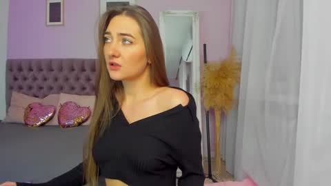 Snapshot of evalaniss chatting on December 2024 04:36:02 AM Eva online show from December 2024 04:36:02 AM