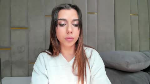 Snapshot of evalims chatting on September 2025 10:06:01 AM EVA online show from September 2025 10:06:01 AM