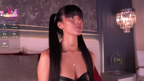 Eva Moretti online show from October 2025 01:58:02 AM