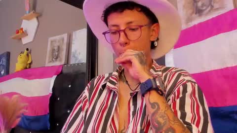 evan_smitt1 online show from September 2025 04:05:02 AM