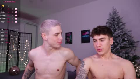 Snapshot of evan_white_ chatting on December 2024 03:39:01 PM evan_white_ online show from December 2024 03:39:01 PM