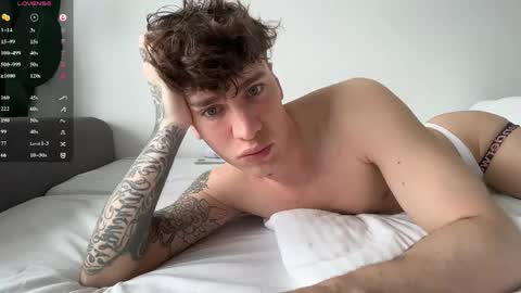 evan_white_ online show from May 2026 07:47:01 AM