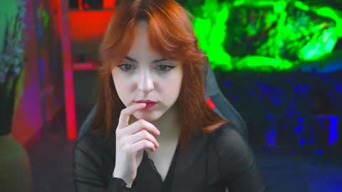 Eva  online show from January 2025 08:43:01 AM