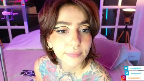 Snapshot of evangelyne1 chatting on January 2025 10:15:02 PM Evangelyne online show from January 2025 10:15:02 PM