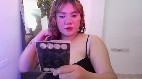 Snapshot of evania_lorns chatting on May 2026 08:27:01 PM eva online show from May 2026 08:27:01 PM