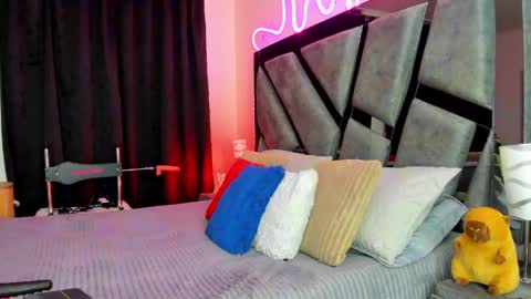Evan and Susan online show from May 2026 11:24:02 PM