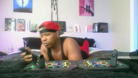 evanschris2048 online show from March 2025 05:33:01 PM