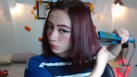 Evanssa lx online show from October 2025 01:01:01 PM