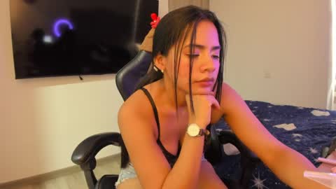 evapetit online show from April 2026 08:15:01 PM