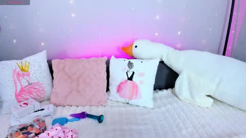 Adelina online show from April 2026 04:51:01 AM