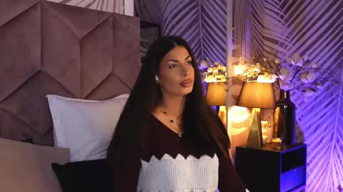 Snapshot of evarhea chatting on November 2025 03:45:01 AM EvaRhea online show from November 2025 03:45:01 AM