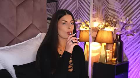 Snapshot of evarhea chatting on November 2025 03:50:02 AM EvaRhea online show from November 2025 03:50:02 AM