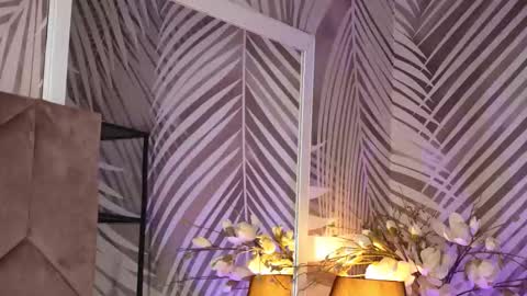 Snapshot of evarhea chatting on November 2025 04:03:02 AM EvaRhea online show from November 2025 04:03:02 AM