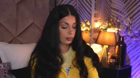 Snapshot of evarhea chatting on February 2026 04:27:01 AM EvaRhea online show from February 2026 04:27:01 AM