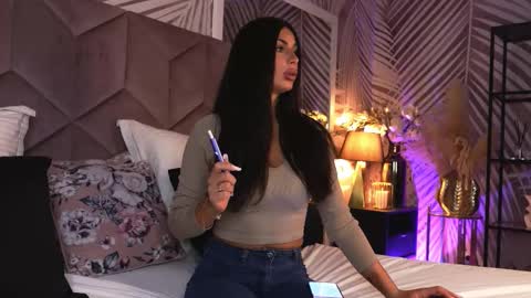 EvaRhea online show from March 2026 04:07:02 AM