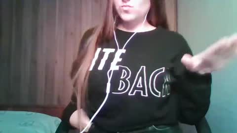 Snapshot of evasapples2026 chatting on January 2026 07:23:01 PM evasapples2026 online show from January 2026 07:23:01 PM