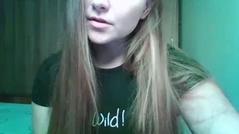 Snapshot of evasapples2026 chatting on February 2026 06:01:01 PM evasapples2026 online show from February 2026 06:01:01 PM