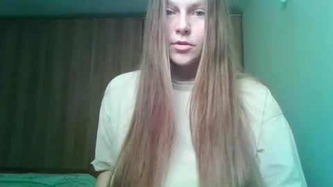 Snapshot of evasapples2026 chatting on February 2026 12:47:02 PM evasapples2026 online show from February 2026 12:47:02 PM