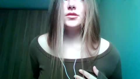 evasapples2026 online show from May 2026 08:26:02 PM