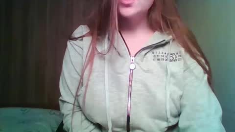 evasapples2026 online show from May 2026 09:55:01 PM