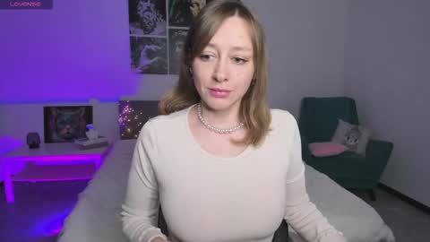 Snapshot of evashiny_ chatting on November 2025 03:42:02 AM Eve online show from November 2025 03:42:02 AM