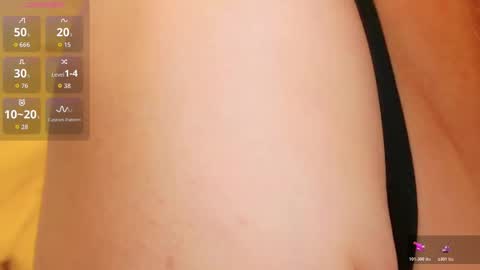 Snapshot of evasinclairr chatting on November 2025 05:40:02 AM evasinclairr online show from November 2025 05:40:02 AM