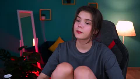 Eva  next stream -  - 1600 UTC2000  online show from January 2025 03:45:01 PM