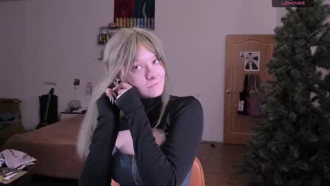 Snapshot of evathority chatting on February 2026 03:42:02 PM online show from February 2026 03:42:02 PM