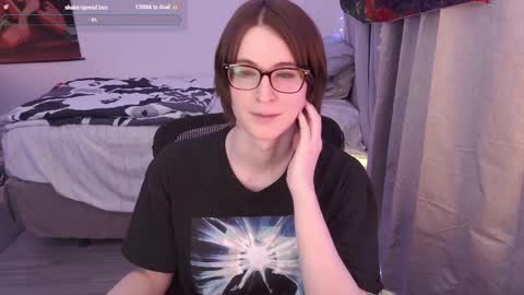 Vivi online show from February 2025 11:34:02 PM