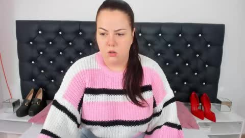 Snapshot of evawetdream chatting on December 2024 05:37:01 AM Eva online show from December 2024 05:37:01 AM