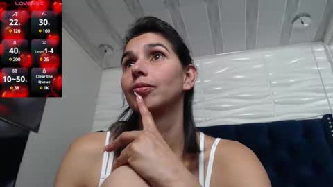 Snapshot of evawilliams_ chatting on January 2025 09:22:01 PM Eva online show from January 2025 09:22:01 PM