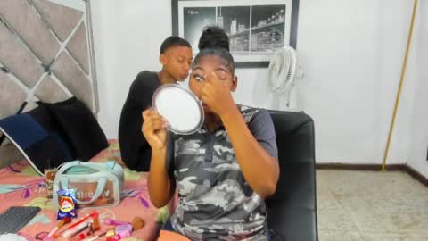 Eva And Emmanuel online show from April 2026 01:41:01 PM